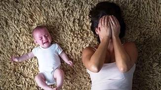 Η επιλόχειος κατάθλιψη, χωρίς ωραιοποιήσεις, σε μια ιστορία