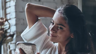 Αυτό το προϊόν ήρθε για να κάνει τη ζωή σου πιο εύκολη και την επιδερμίδα σου πιο εντυπωσιακή