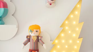 Αυτές οι χειροποίητες κούκλες είναι εμπνευσμένες από τον Bowie