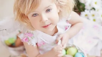 Νονοί | Σημασία δεν έχουν τα δώρα αλλά η επικοινωνία