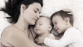 Συγκοίμηση – όλοι θέλουμε να κοιμόμαστε με αυτούς που αγαπάμε