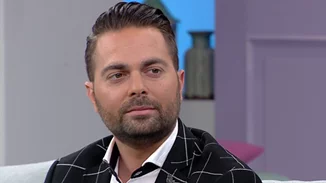 Ηλίας Βρεττός | Η φωτογραφία του από το νοσοκομείο