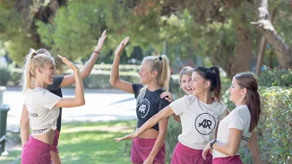 Solarboost Run | Ο πιο fun αγώνας δρόμου με πρωταγωνιστή... την πόλη στη δύση του ήλιου!