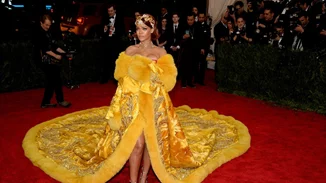 Met Gala | Οι 25 πιο εντυπωσιακές εμφανίσεις που θα μείνουν αξέχαστες από τη μεγάλη γιορτή της μόδας