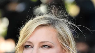 Cate Blanchett | Με τελείως άλλο look στο κόκκινο χαλί των BAFTA! Είναι πλέον καστανή