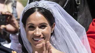 Meghan Markle | Μιλάει πρώτη φορά για το νυφικό της!