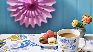 Τα Marks and Spencer τιμούν τον βασιλικό γάμο!