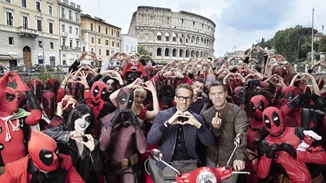 Τι δουλειά έχουν Deadpool και Cable στο Κολοσσαίο μέσα στην αρένα;