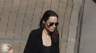 Angelina Jolie | Στο Λονδίνο για τον βρετανικό γάμο;