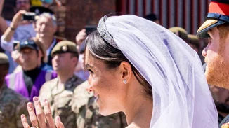 Ποια διάσημη απόχρωση βερνικιού επέλεξε η Meghan Markle για την ημέρα του γάμου της;