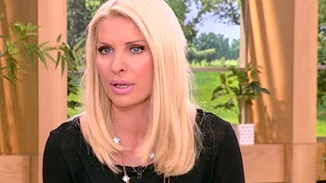 Ελένη Μενεγάκη | Το παρασκήνιο του ταξιδιού στις Κάννες