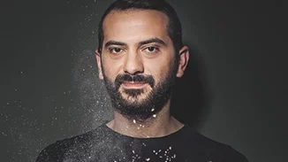 Λεωνίδας Κουτσόπουλος | Πλάνα από το τέλεια διακοσμημένο σπίτι του