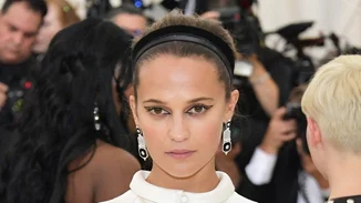 Ποιου Έλληνα σχεδιαστή τα κοσμήματα είδαμε στο Met Gala;