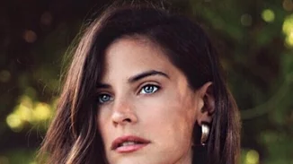 Χριστίνα Μπόμπα | Μοιράζεται λεπτομέριες για το γάμο της με τον Σάκη Τανιμανίδη