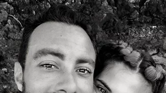 Σάκης Τανιμανίδης - Χριστίνα Μπόμπα | Στιγμές χαλάρωσης στη Μύκονο