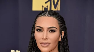 Kim Kardashian | Δεν φαντάζεσαι τι χρώμα έκανε τα μαλλιά της