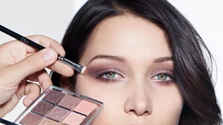 Η beauty editor μεταμορφώνεται σε Bella Hadid! Μάθε πώς…