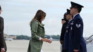 Η Melania Trump απαντάει για το jacket που προκάλεσε θύελλα αντιδράσεων