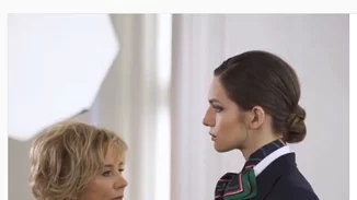 Tο πλήρωμα της Alitalia έχει πλέον τις πιο κομψές στολές, με την υπογραφή της Alberta Ferretti