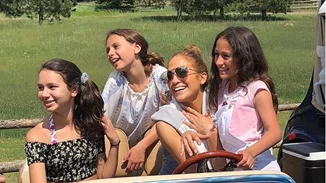 Jennifer Lopez | Το χορευτικό με την θετή της κόρη