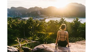 6 απλά tips για να φτιάξεις την πιο ελαφριά βαλίτσα των φετινών διακοπών