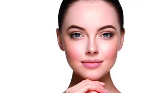 Στη Madame Figaro Ιουνίου θα βρεις το πιο καλοκαιρινό δώρο!