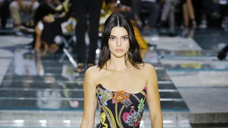 Kendall Jenner | Εξηγεί γιατί δεν συμμετέχει στην Εβδομάδα Μόδας