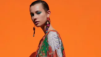 Δες αυτά τα φορέματα από τις εκπτώσεις των Zara και δε θα θέλεις τίποτα άλλο 