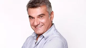 Κώστας Αποστολάκης | Αυτή είναι η νέα του σύντροφος!