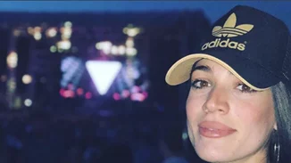 Ήβη Αδάμου | Στην αγκαλιά του Μιχάλη Κουινέλη λίγο πριν γεννήσει