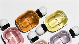 Μια γκαρνταρόμπα αρωμάτων: Η H&M λανσάρει μία συλλογή 25 αρωμάτων!