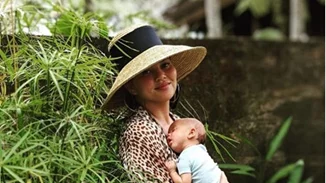 Chrissy Teigen & John Legend | Οι εντυπωσιακές φωτογραφίες από τις διακοπές τους