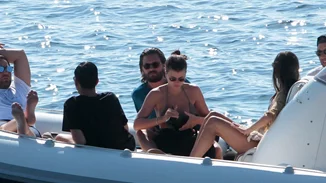 Scott Disick & Sofia Richie | Απολαμβάνουν ξέγνοιαστες διακοπές στη Μύκονο
