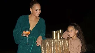 Jennifer Lopez | Μαζί με την κόρη της στο νέο video clip της