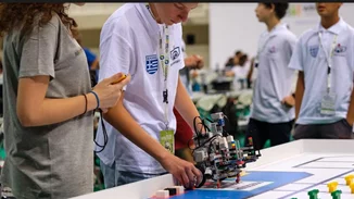 Ολυμπιάδα Εκπαιδευτικής Ρομποτικής 2018 | Η ελληνική αποστολή περνάει στον τελικό με 12 ομάδες