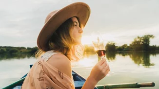 Διακοπές μόνη σου; Πώς θα περάσεις καλά