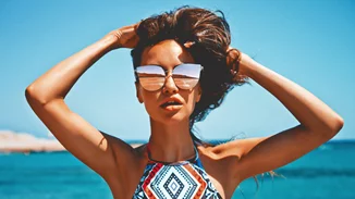 Ελαφόνησο, Τήνο, Τζιά: Όπου και να πας, αυτό είναι το χτένισμα και το μακιγιάζ που θα κάνεις για τις βόλτες σου!