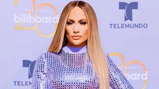 Jennifer Lopez | Δες το εντυπωσιακό δέντρο που στόλισε!