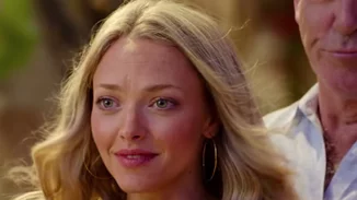 Γιατί αφότου είδαμε το Mamma Mia 2 ανυπομονούμε να πάμε στη θάλασσα (Hint: Τα μαλλιά των ηθοποιών φταίνε)