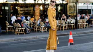 Δεν πιστεύαμε ποτέ ότι θα επέστρεφε ΑΥΤΗ η τάση στα παπούτσια!