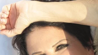 Άλκηστις Πρωτοψάλτη: Γενέθλια με αποκαλυπτική φωτογραφία από τα παιδικά της χρόνια [εικόνα]