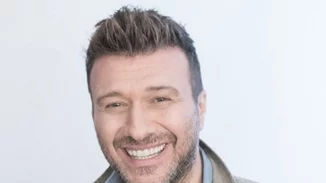 Γιάννης Πλούταρχος | Είναι γεγονός! Απέκτησε λογαριασμό στο instagram!