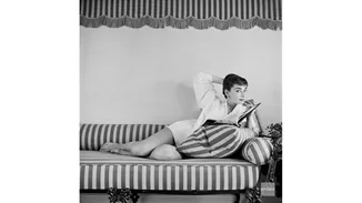 Σπάνια κινηματογραφικά πορτραίτα της Audrey Hepburn εκτίθενται στο Λονδίνο