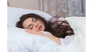 Ο λόγος που κάθε πρωί δε θυμάσαι τι είδες το βράδυ στον ύπνο σου