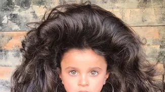 Κι όμως τα μαλλιά αυτού του 4χρονου κοριτσιού είναι αληθινά!