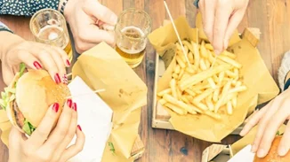 Πώς αλλάζει ο τρόπος που χάνεις βάρος στα 20, στα 30 και στα 40