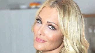 Η Νάτασα Θεοδωρίδου μαζί με τις κόρες της Χριστιάνα και Ανδριάννα: Φωτογραφήθηκαν με τα σορτσάκια τους (pics)