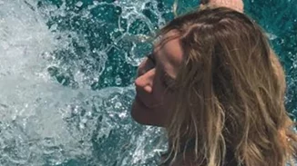 Τζένη Μπαλατσινού | Συνεχίζει τις διακοπές της στην Πάτμο