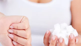 Sugar Detox: 6 πράγματα που θα συμβούν στο σώμα σου αν κόψεις τη ζάχαρη