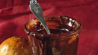 Άλειμμα σοκολάτας με φουντούκι: να πώς θα φτιάξεις σπιτική πραλίνα